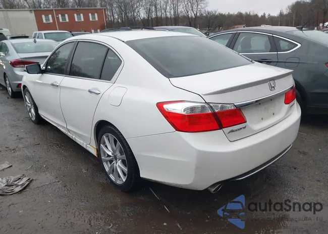 1HGCR2F55DA131931: 44639114