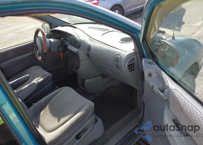 2P4GP44G2WR705255: 44640386