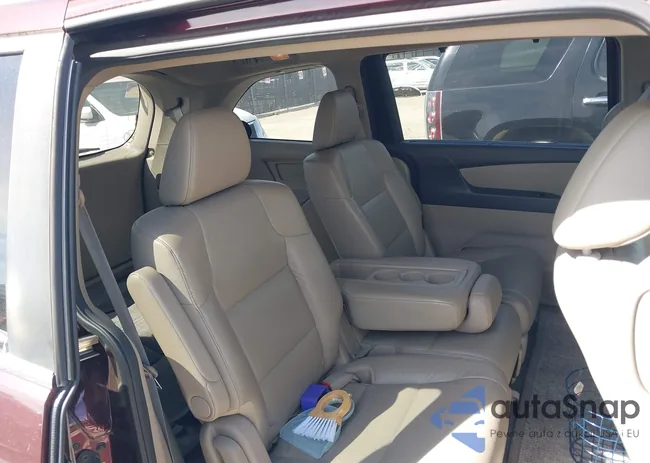 5FNRL5H60CB084606: 44640408