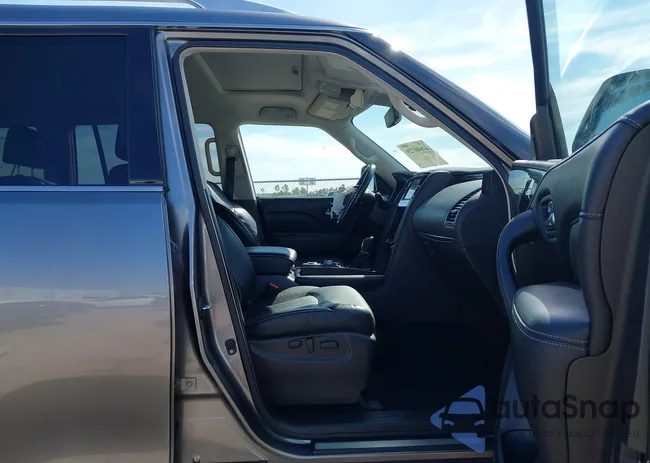 JN8AZ2AF3M9717605: 44640729