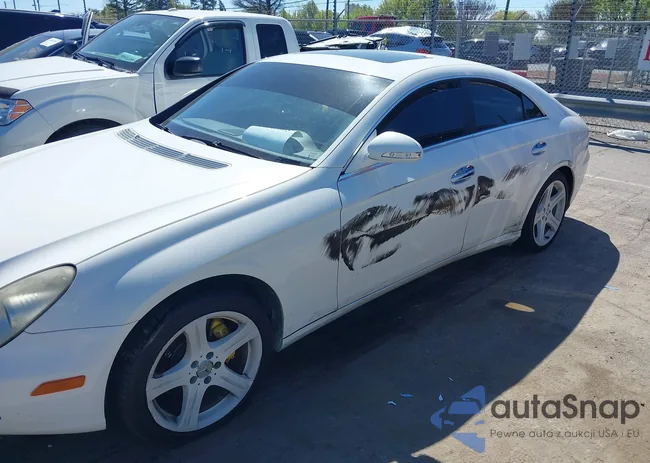 WDDDJ75X26A063316: 44640805