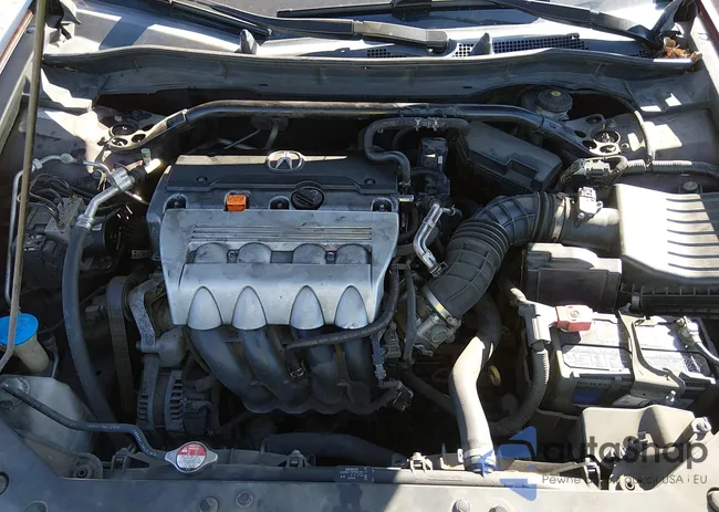 JH4CU2F62BC014958: 44640857