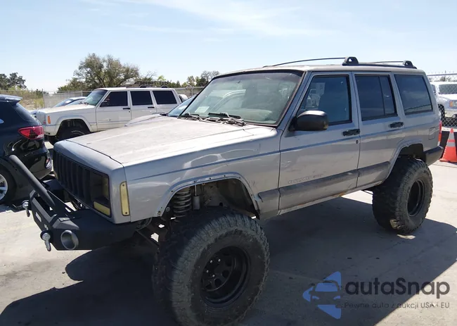 1J4FF48S5YL205761: 44640892