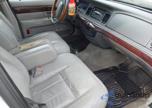 2MEFM75W63X694931: 44641604