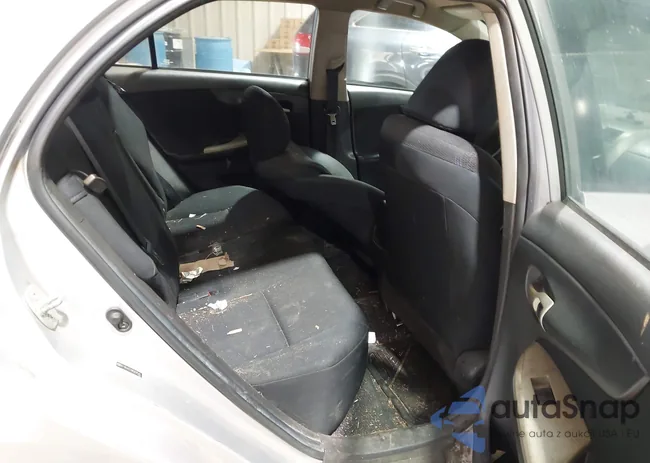 2T1BU4EE0BC617545: 44641905