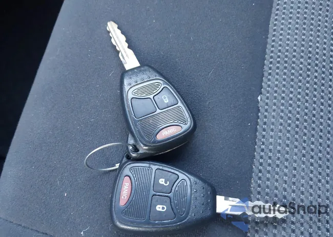 1J4NF1FB0BD209795: 44641949