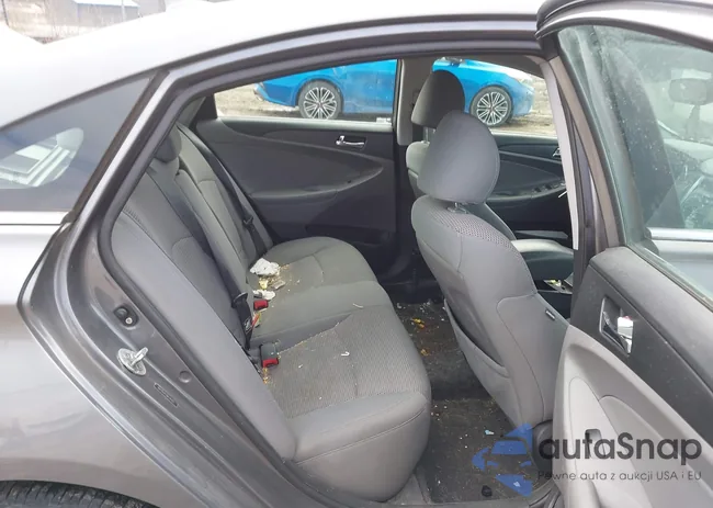 5NPEB4AC5BH291827: 44641368