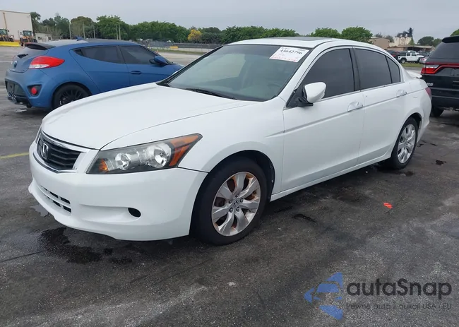 5KBCP3F80AB018297: 44642796