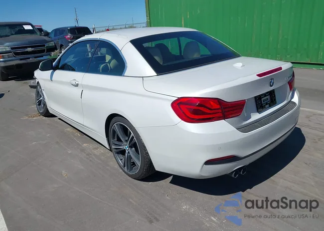 WBA4Z1C51JEC73005: 44642829