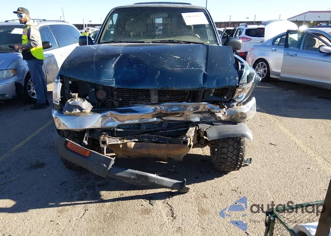 4TAVN73F3SZ052474: 44642877