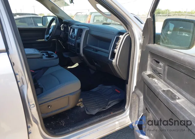 1C6RR7KT9ES158143: 44642886