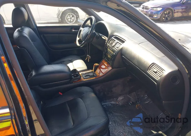 JT8BH28F3V0090885: 44642890