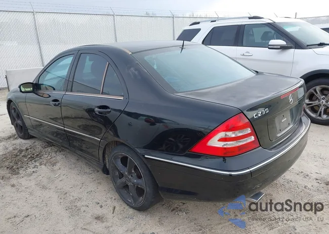 WDBRF52HX6A915722: 44642909