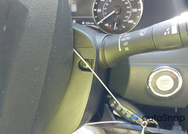 JN8AZ2AE4P9305687: 44644789