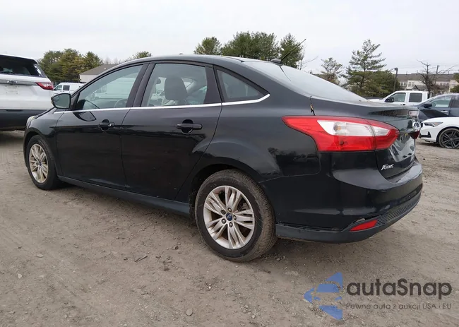 1FAHP3H21CL240687: 44645407