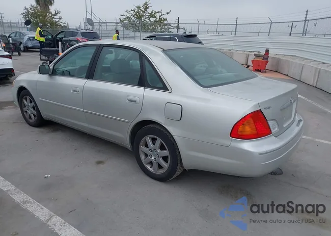 4T1BF28BX1U133976: 44645516