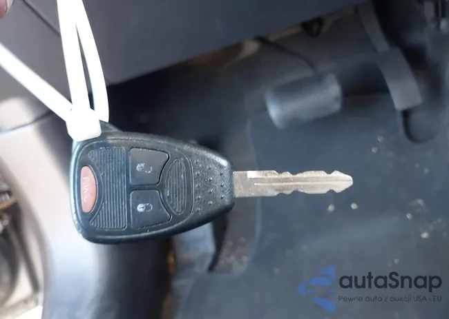 1C4NJPBB7FD401704: 44645674