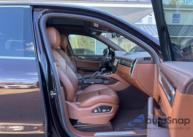 WP1AA2AY6KDA08972: 44645244