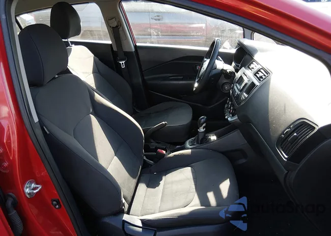 KNADM4A38F6445272: 44646565