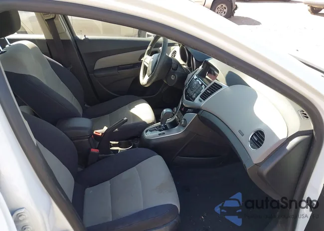 1G1PA5SG1E7113742: 44645985