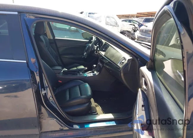 JM1GJ1V58F1184242: 44646048