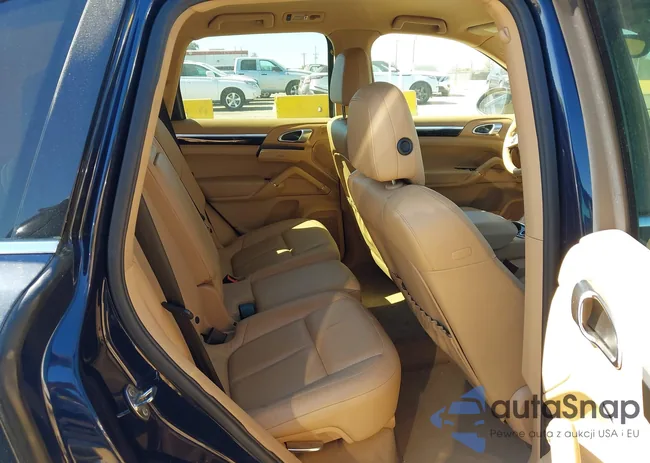 WP1AA2A2XCLA11537: 44646200