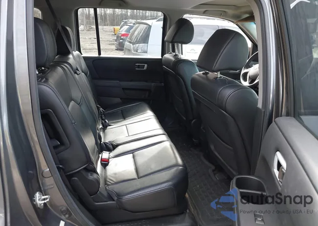 5FNYF4H56DB037196: 44647504