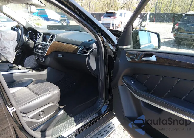 4JGDF7CE8EA386180: 44647567