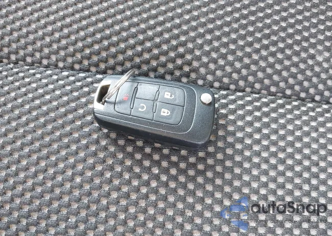 2GNFLFEK1G6186798: 44647600