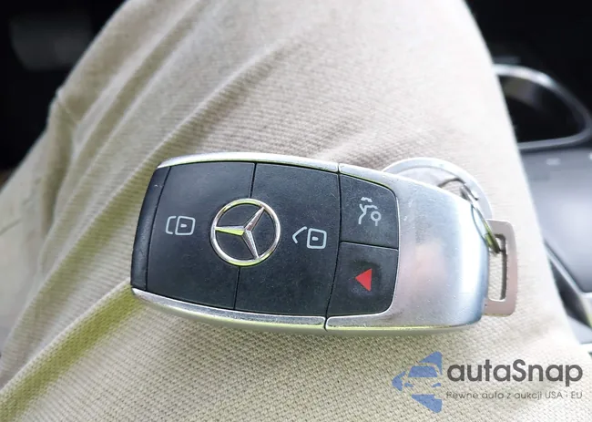 WDD3G4FB6KW032689: 44647741