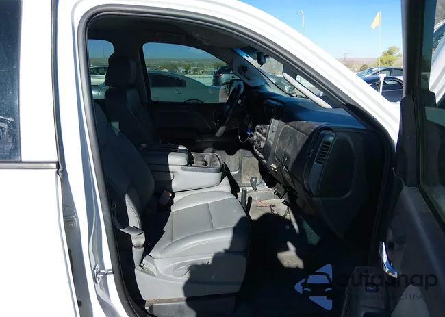 1GCVKPEH2EZ335884: 44647008