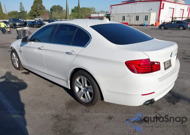 WBAXG5C50DDY36935: 44647063