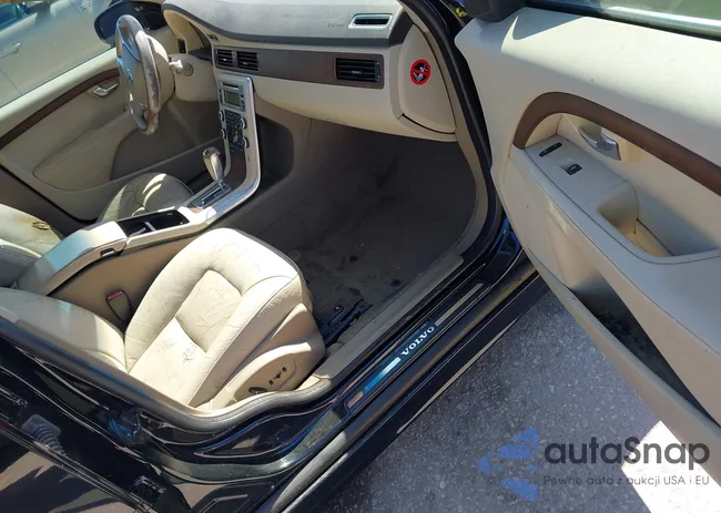 YV1982AS9A1132353: 44648396