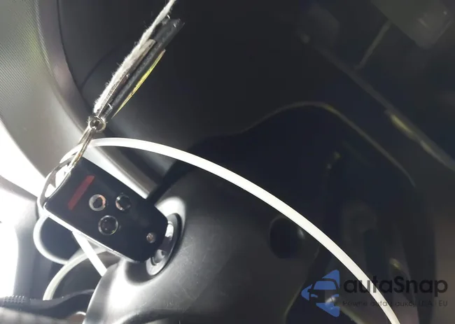 19UUA8F27AA025190: 44648580