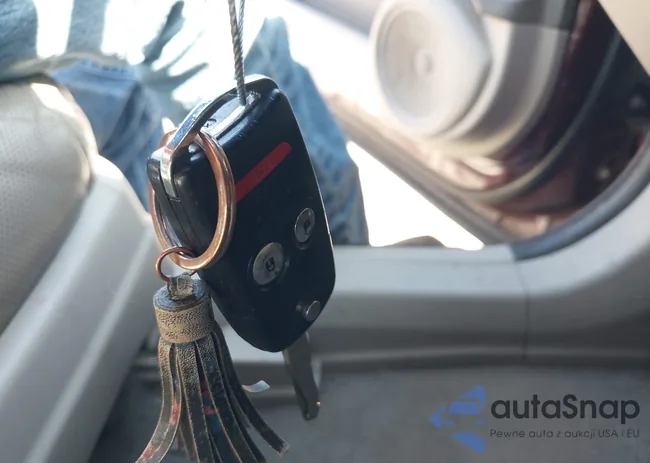 5J8TB2H5XAA003097: 44648607