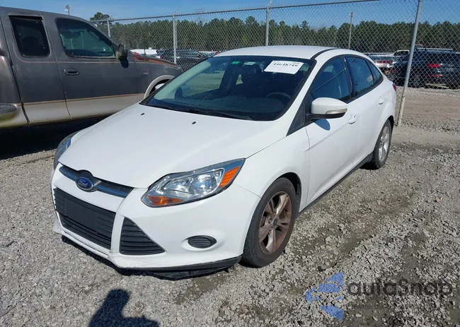 1FADP3F21EL202557: 44648749