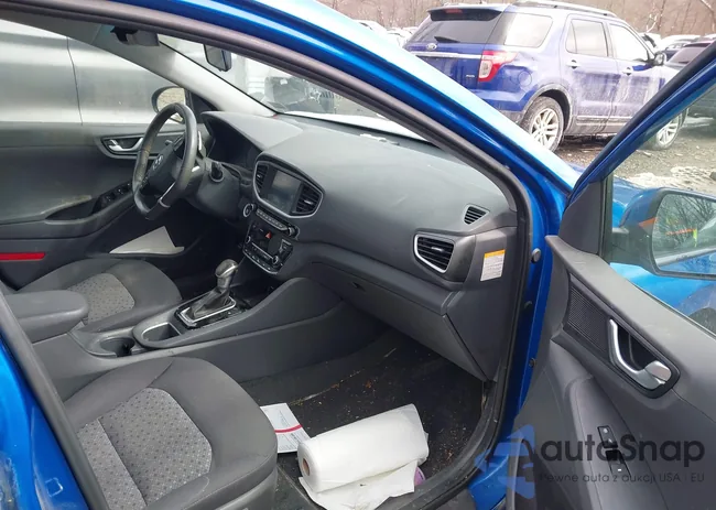 KMHC75LC4JU065645: 44648845