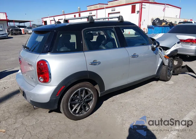 WMWZB3C5XFWR45440: 44648004