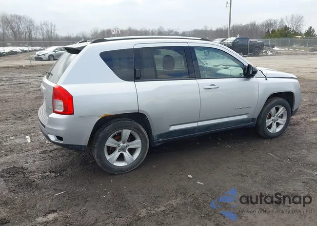 1J4NF1FB3BD282904: 44649491