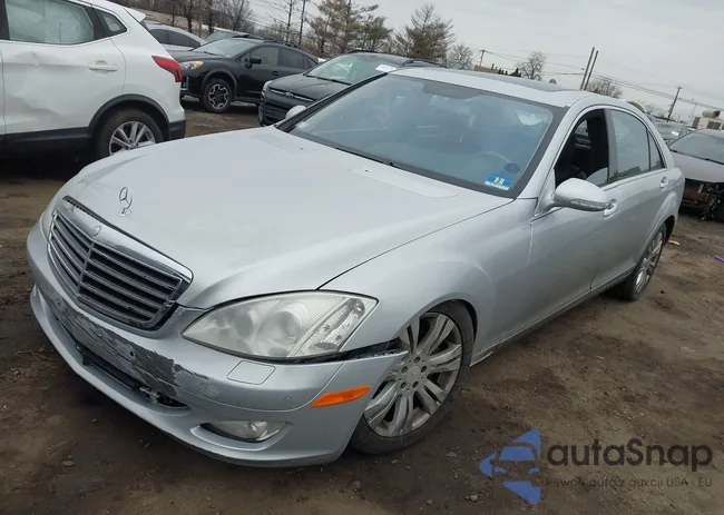 WDDNG86X89A240186: 44649505