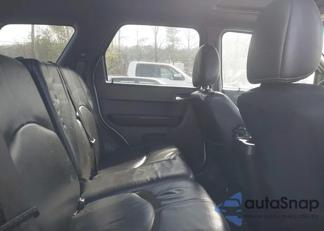 4M2CU97168KJ46045: 44649576