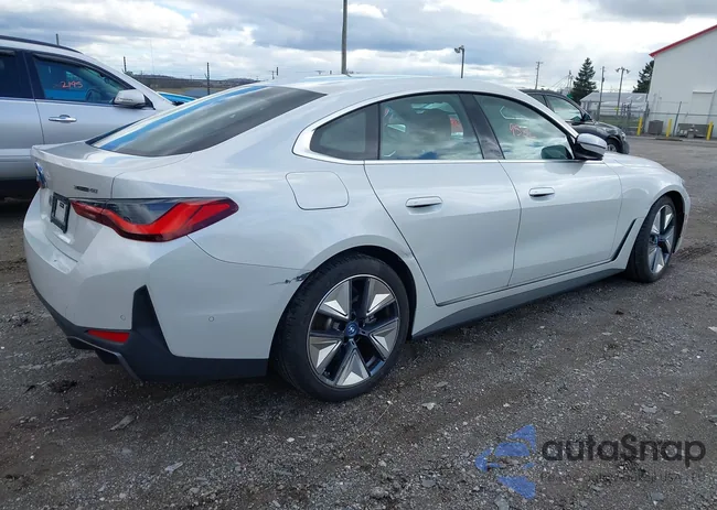 WBY83FB09RFR76281: 44649582