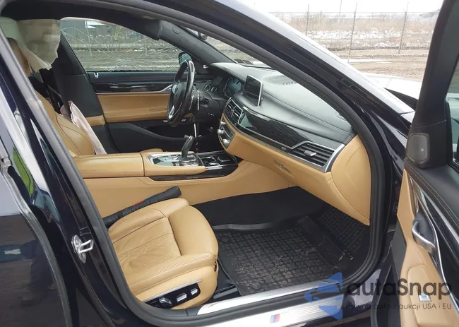 WBA7F2C56GG417394: 44649587