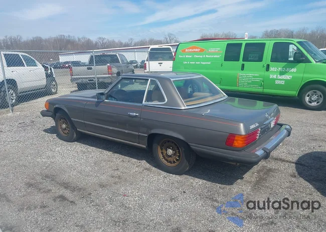 WDBBA45A9DB024174: 44649681