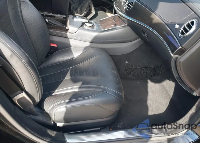 WDDUG8CB1FA136459: 44649720