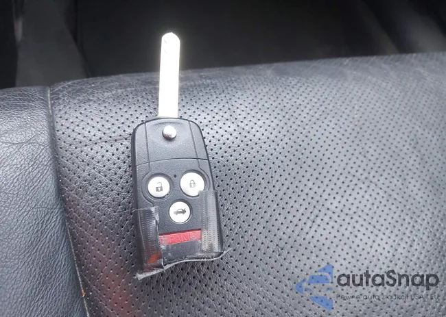 JH4CU2F62CC013049: 44648970