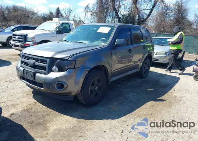 1FMCU9C75BKA09407: 44650455