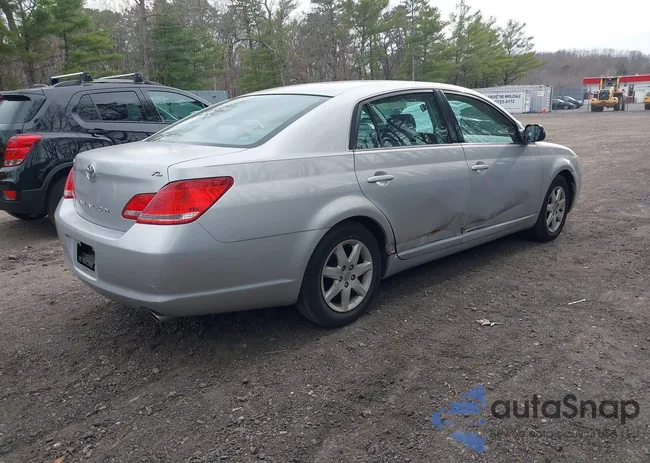 4T1BK36B36U160979: 44650520