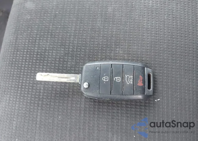 5XYKT3A62EG520061: 44651386