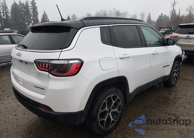 3C4NJDCN4RT134527: 44651513